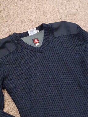 Blauer Gore Windstopper Commando Sweater in size V Neck Wool Blend Womens XL